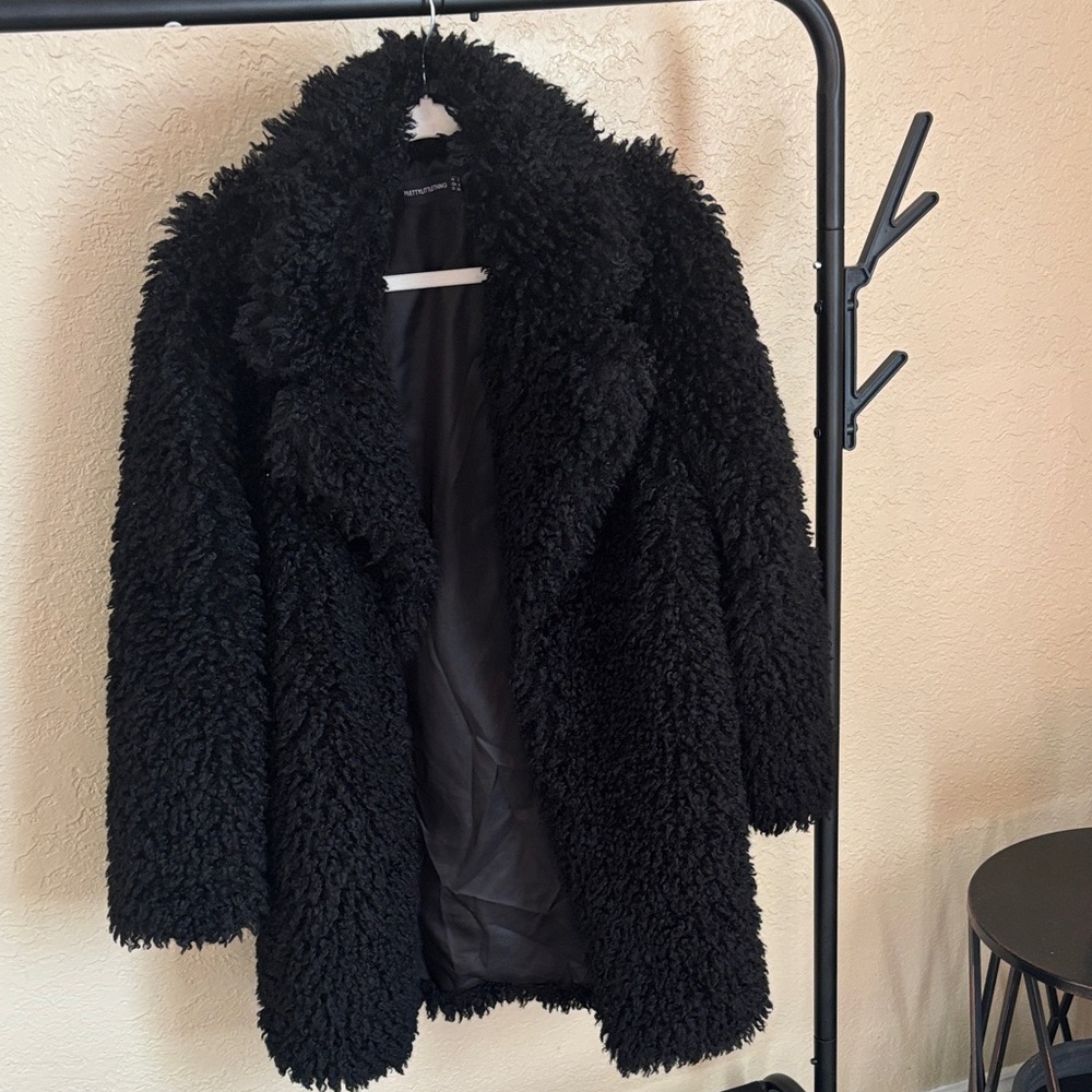 PrettyLittleThing Black Teddie Coat